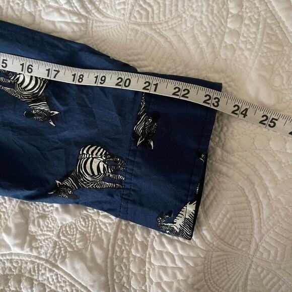 Modcloth Zebra Novelty Print Button-Up Navy Blue Plus 1X Long Sleeve Safari Top - Picture 10 of 11